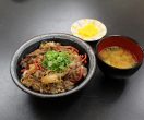 近江牛すじのまかない丼画像